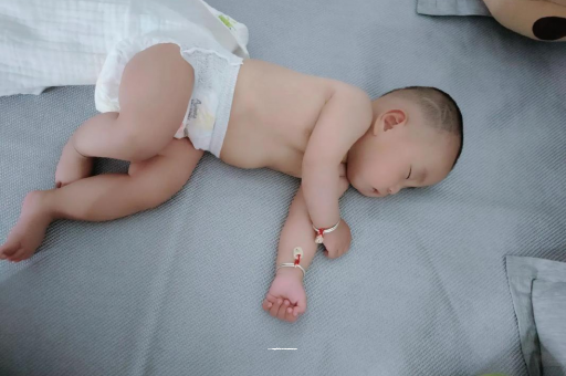云梦怀孕初期脑袋晕晕的